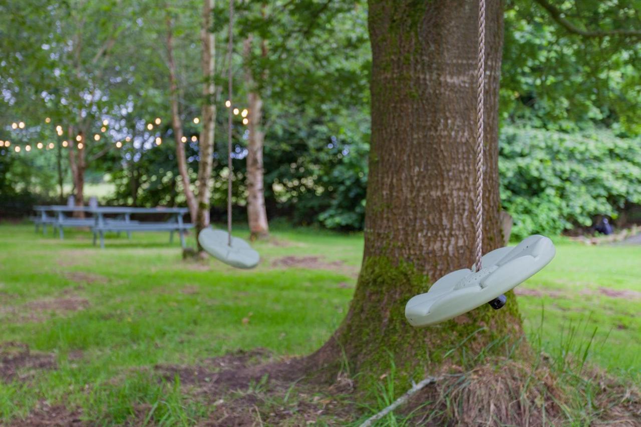 Duneden Belle Glamping Randalstown 外观 照片