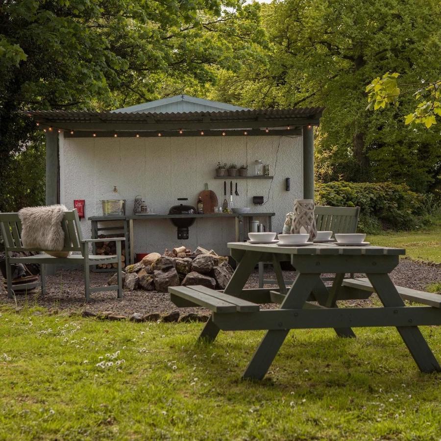 Duneden Belle Glamping Randalstown 外观 照片