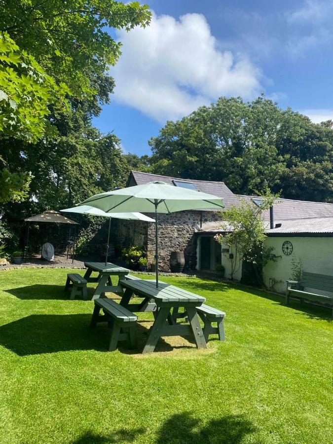 Duneden Belle Glamping Randalstown 外观 照片