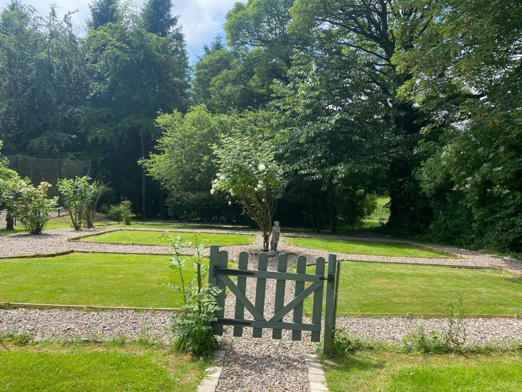 Duneden Belle Glamping Randalstown 外观 照片
